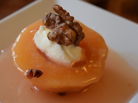 トルコのお菓子★カイマクのせマルメロの甘煮